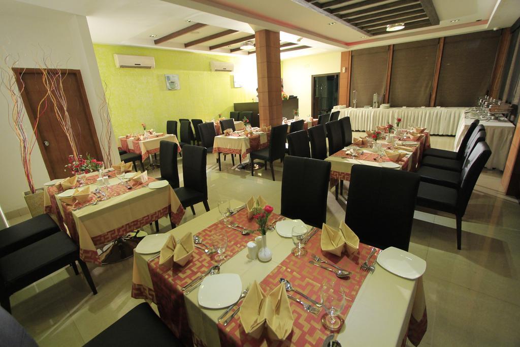 Park Residency Hotell Kozhikode Eksteriør bilde